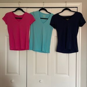 Bundle Lilly Pulitzer V-neck tshirts